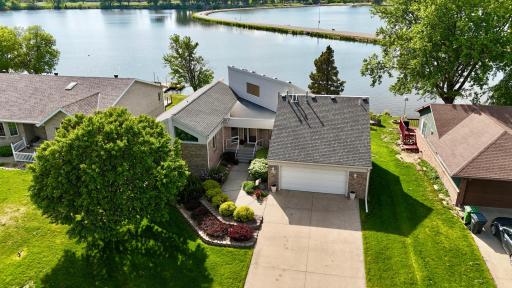 1976 Bay Street, Worthington, MN 56187