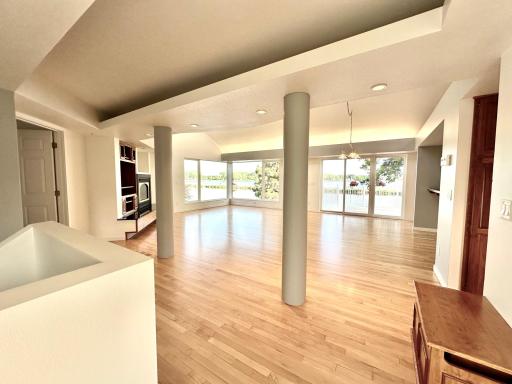 1976 Bay Street, Worthington, MN 56187