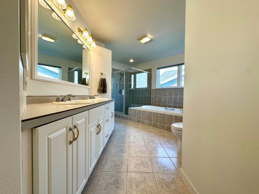 1976 Bay Street, Worthington, MN 56187