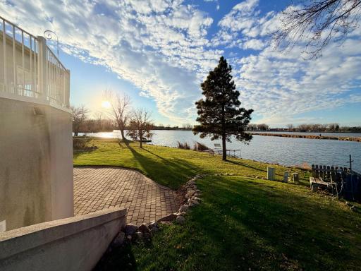 1976 Bay Street, Worthington, MN 56187