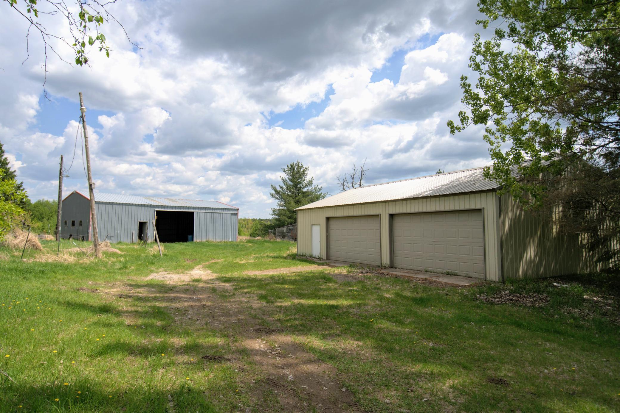 View outbuilding & detached garage