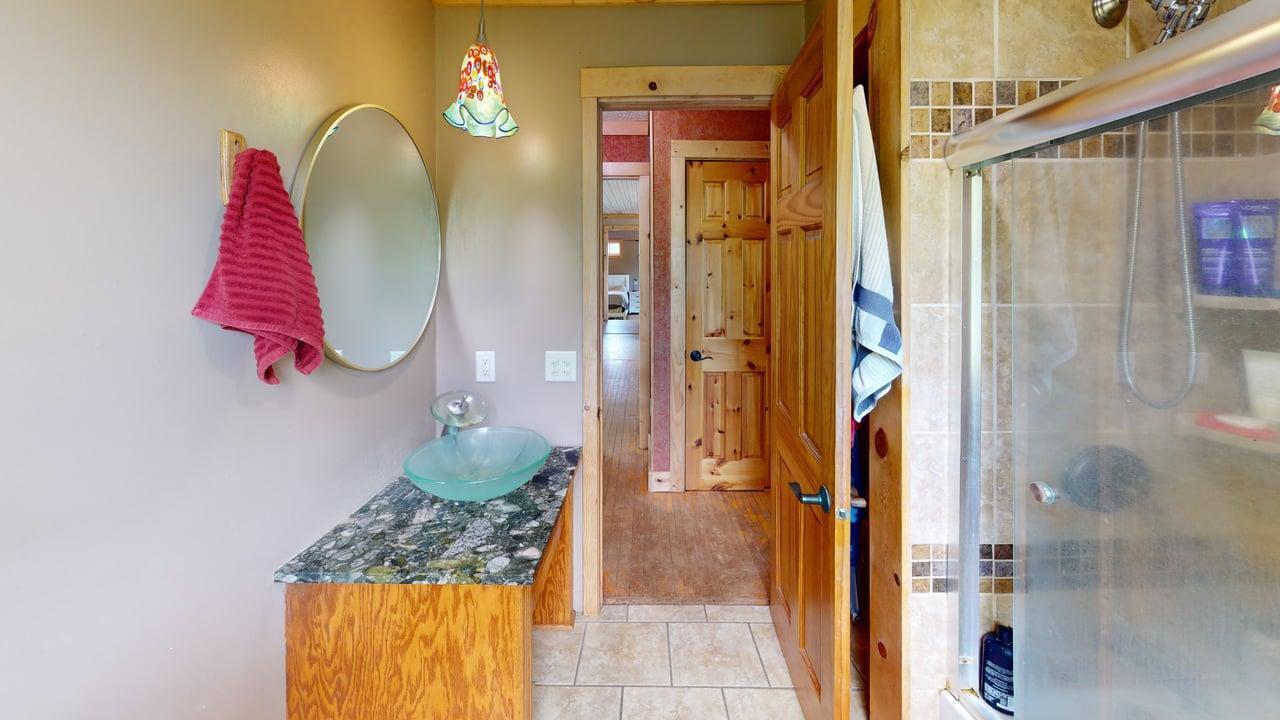 Full bathroom