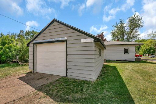 1030 31st Avenue N, Saint Cloud, MN 56303