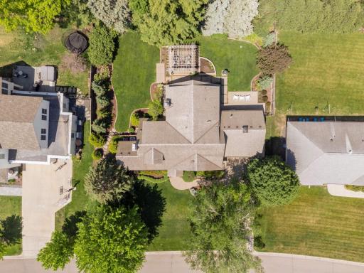 4606 Lakeview Drive, Minneapolis, MN 55424
