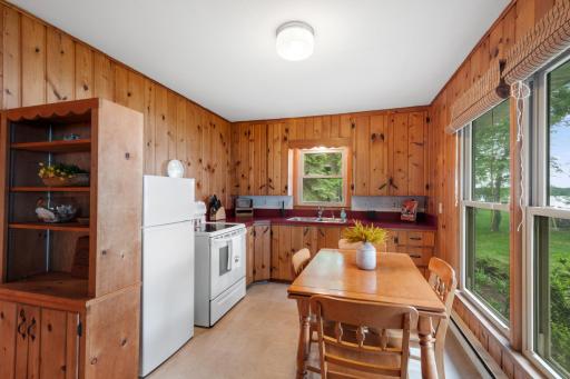 10001 Jeske Avenue NW, Annandale, MN 55302