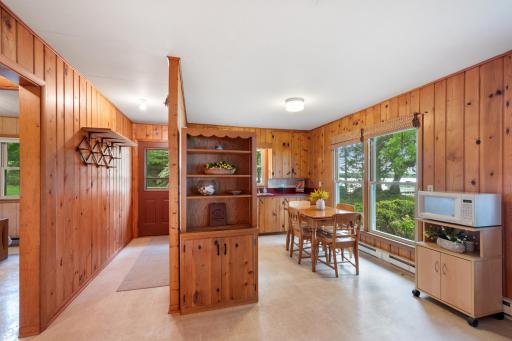 10001 Jeske Avenue NW, Annandale, MN 55302
