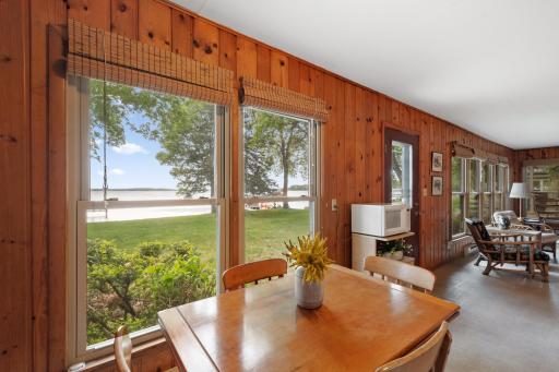 10001 Jeske Avenue NW, Annandale, MN 55302