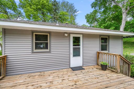 10001 Jeske Avenue NW, Annandale, MN 55302