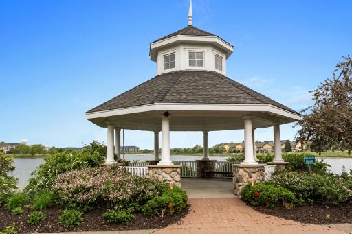 15564 Dynasty Way, 303, Apple Valley, MN 55124