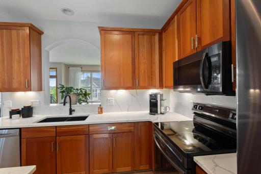 15564 Dynasty Way, 303, Apple Valley, MN 55124