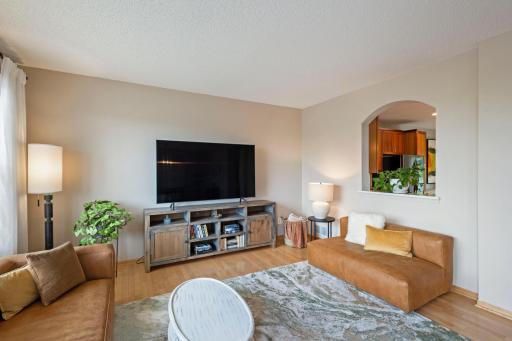 15564 Dynasty Way, 303, Apple Valley, MN 55124