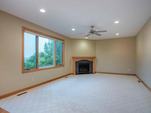 1870 Century Valley Road NE, Rochester, MN 55906