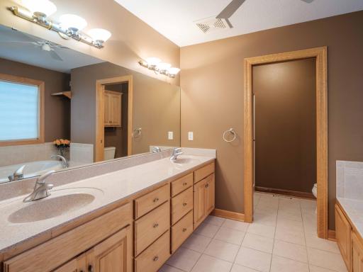 1870 Century Valley Road NE, Rochester, MN 55906
