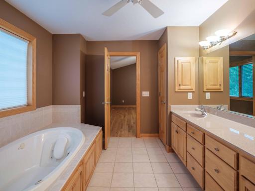 1870 Century Valley Road NE, Rochester, MN 55906