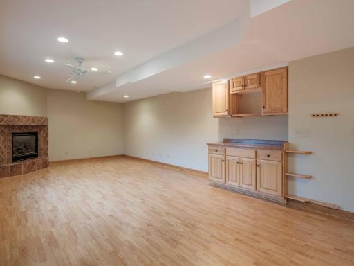 1870 Century Valley Road NE, Rochester, MN 55906