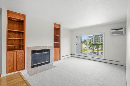 4820 Park Commons Drive, 329, Minneapolis, MN 55416