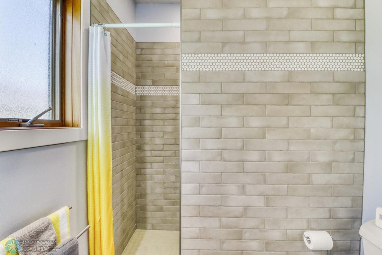 Primary Bathroom1_4-1280.JPG
