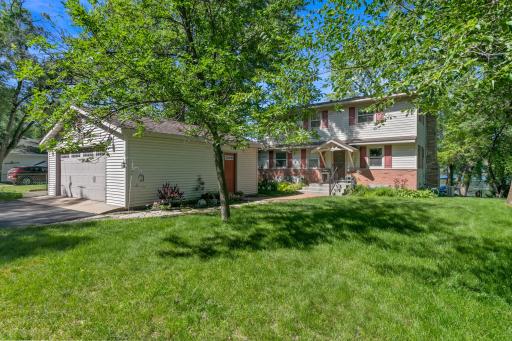 Welcome to the lake!! Where peace lives and memories are made. 12177 Fremont Ln Zimmerman
