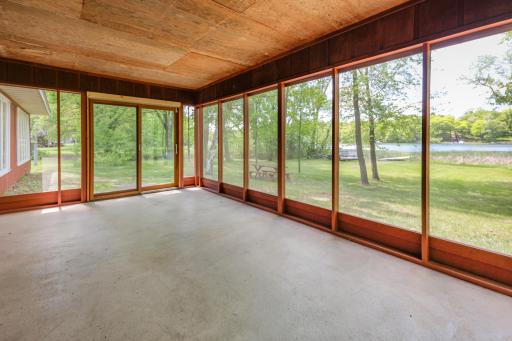 Screen Porch.jpg