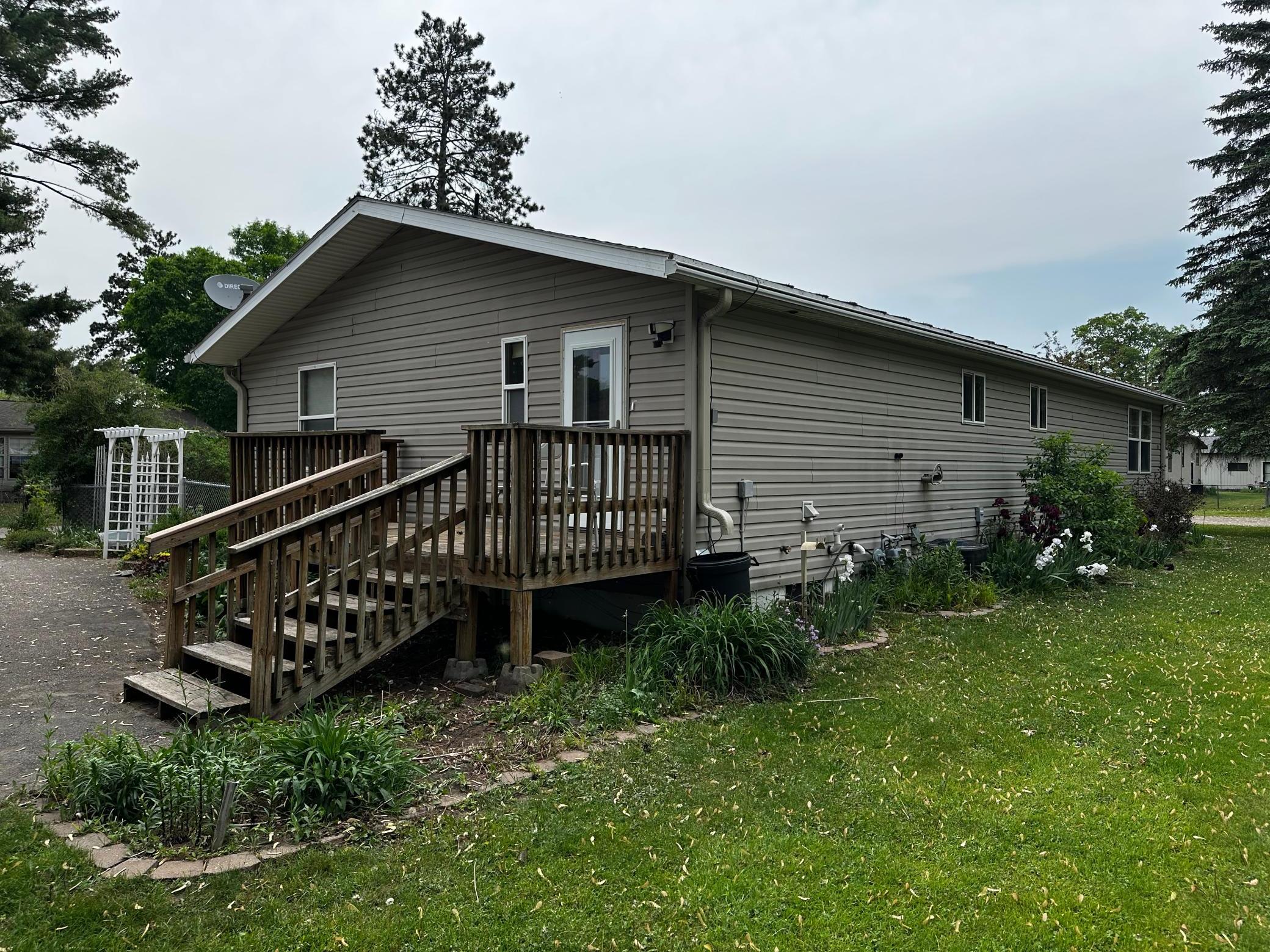 Exterior - Side Entry.jpg