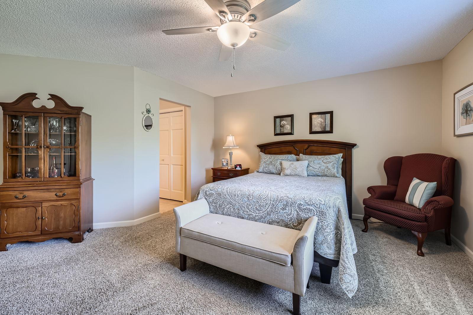 8914 Thomas Dr - Web Quality - 016 - 25 Primary Bedroom.jpg