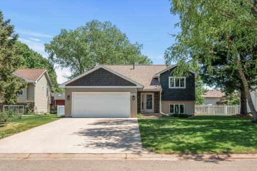 1969 Heath Avenue N, Saint Paul, MN 55128