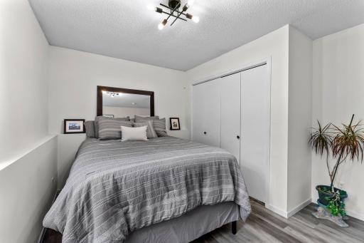 2308 Crosstown Boulevard NE, Andover, MN 55304