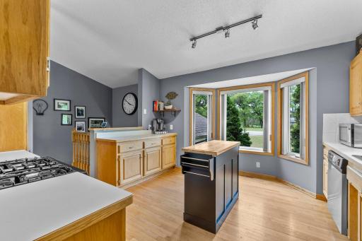 2308 Crosstown Boulevard NE, Andover, MN 55304