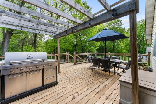 2308 Crosstown Boulevard NE, Andover, MN 55304