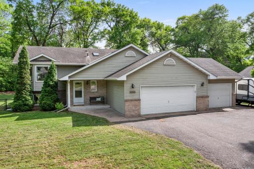 2308 Crosstown Boulevard NE, Andover, MN 55304
