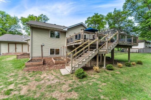 2308 Crosstown Boulevard NE, Andover, MN 55304