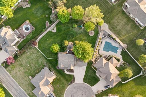 2703 10th Avenue SW, Austin, MN 55912