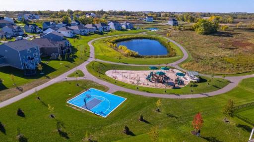 City Park walking/biking trails, PICKLEBALL! Basketball court and kids playground within walking distance from the community.