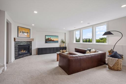 14523 Kingsview Lane N, Dayton, MN 55327