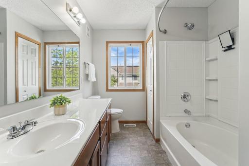 17146 Monroe Drive NW, Elk River, MN 55330