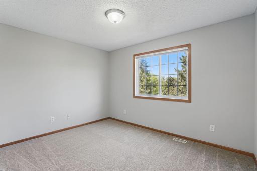17146 Monroe Drive NW, Elk River, MN 55330
