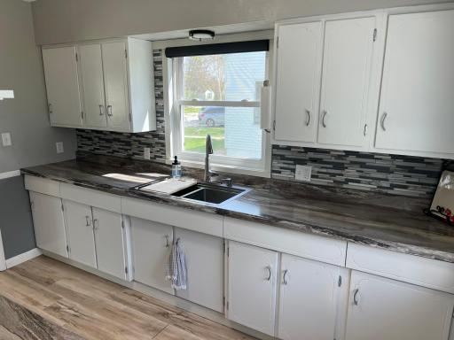 603 Main Avenue N, Roseau, MN 56751
