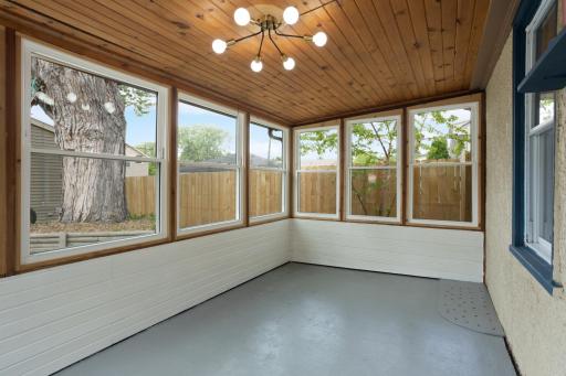 3122 Arthur Street NE, Minneapolis, MN 55418