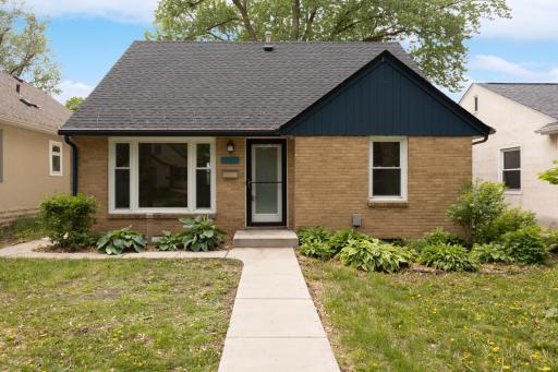 3122 Arthur Street NE, Minneapolis, MN 55418