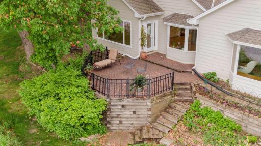6 W Shore Road, North Oaks, MN 55127