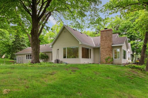 6 W Shore Road, North Oaks, MN 55127