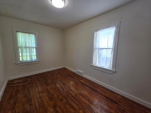 508 5th Street, Kenyon, MN 55946