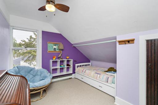 1013 Lawson Avenue E, Saint Paul, MN 55106