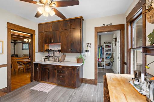 1013 Lawson Avenue E, Saint Paul, MN 55106