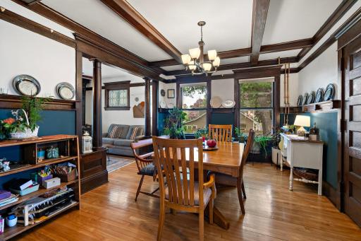 1013 Lawson Avenue E, Saint Paul, MN 55106