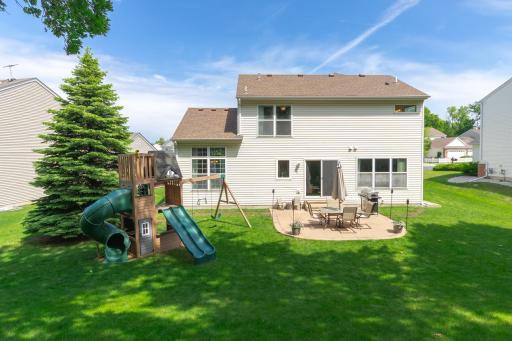 Sellers open to negotiate with Buyers on playset-built in 2024.