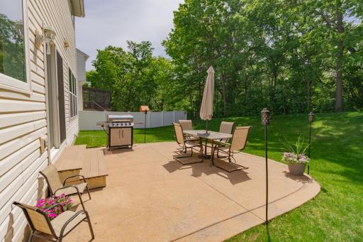 4132 Oakbrooke Curve, Saint Paul, MN 55122