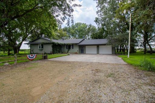 11197 608th Avenue, Minnesota Lake, MN 56068