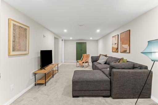 343 E 41st Street, Minneapolis, MN 55409