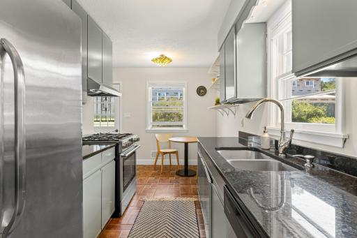 343 E 41st Street, Minneapolis, MN 55409